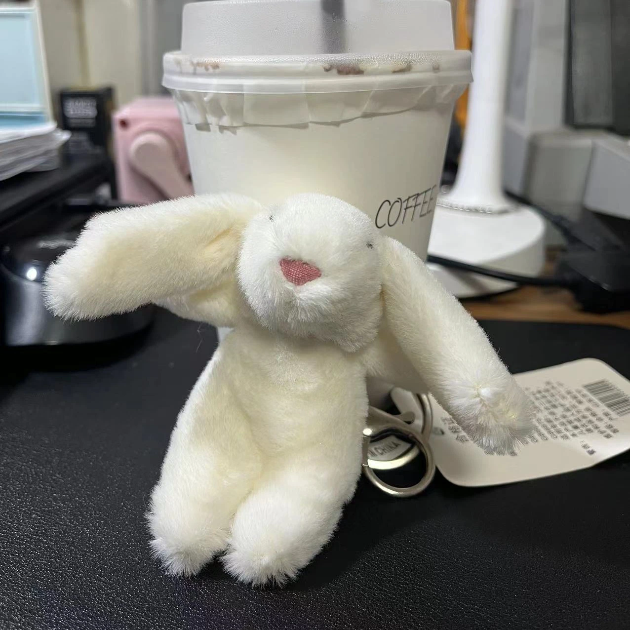 Porte-clés Lapin Mignon en Pel - Phone Accessories For Your Car avis et prix
