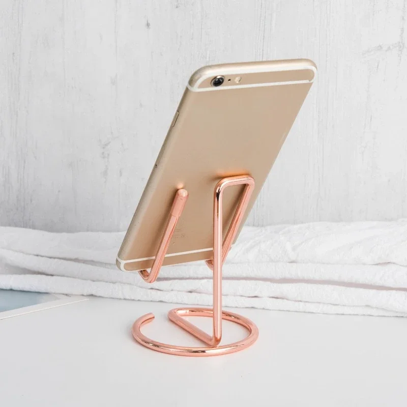Support Portable en fil de mét - Phone Accessories Rack avis et prix